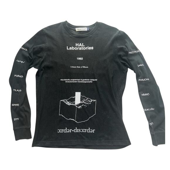 Undercover 2001: A Space Odyssey “HAL Labratories” Longsleeve Tee - Picture 1 of 3